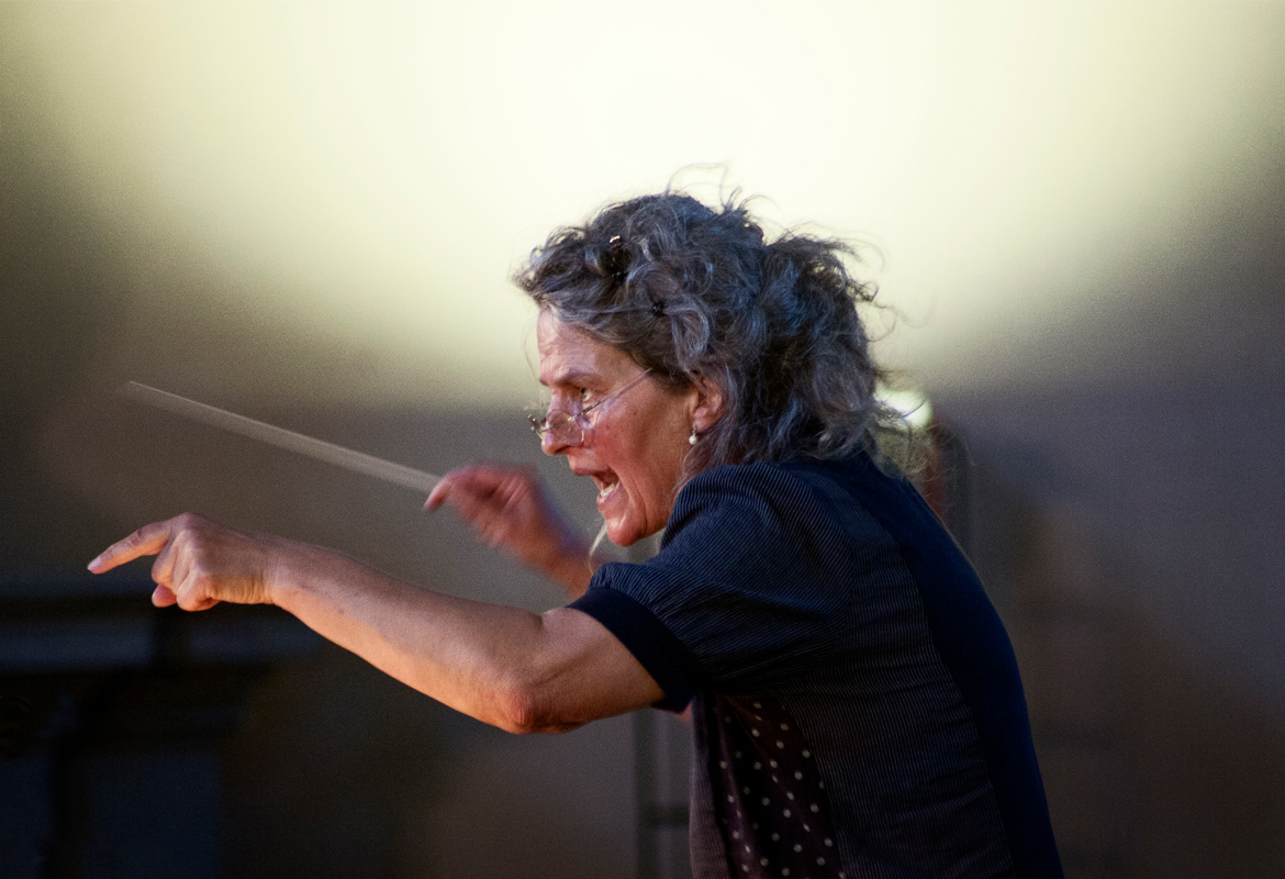  “Johanna Knauf, direttrice d’orchestra: music to the people!”